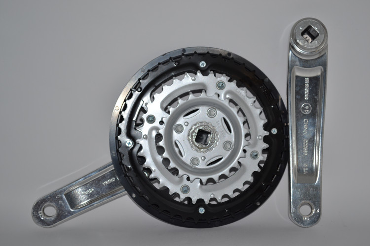 Шатун SR Suntour CW14 XCC T202 ABIBG 175MM 44/32/22T, сріблястий