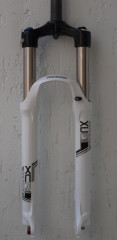 Вилка SR Suntour SF14 XCR AIR DS LO R 120 27.5", білий