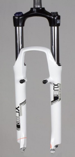 Вилка SR Suntour SF13 XCM P HLO 120 26", білий