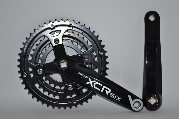 Шатун SR Suntour CW14 XCR6 T414 BD 175MM 44/32/22T, чорний