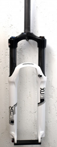 Вилка SR SUNTOUR SF14 XCR DS LO R AIR A 26 120 WHT