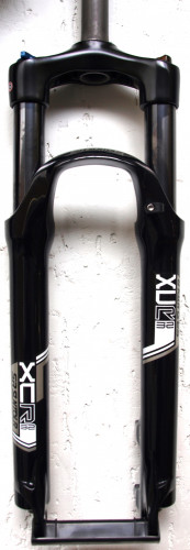 Вилка SR SUNTOUR SF14 XCR32 DS LO A 26 100 BLK