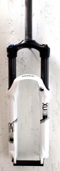Вилка SR SUNTOUR SF14 XCR32 DS LO R A 26 120 WHT