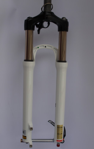 Вилка SR Suntour SF15 XCR AIR DS RL R 15QLC32 100 27.5", білий